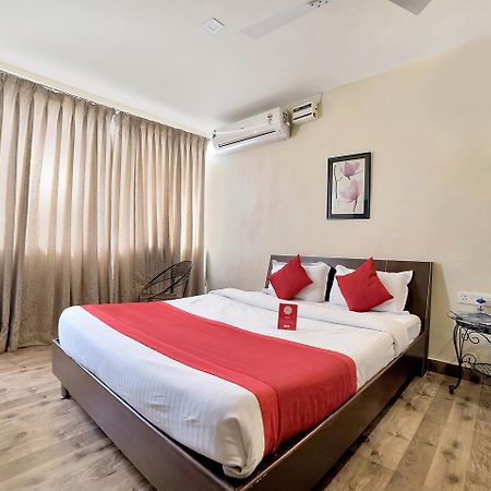Oyo 674 Apartment Hotel Manar Luxury Suites Hajdarábád Exteriér fotografie